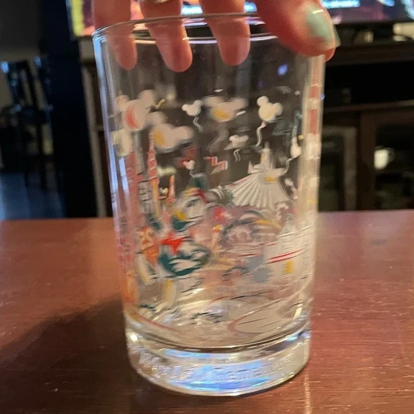 Mcdonald’s Disney World Glasses - Picture 6 of 10